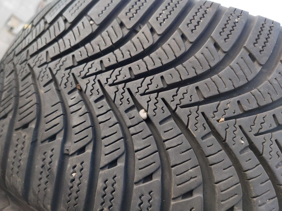 2бр Зимни гуми 195 55 15 - Hankook