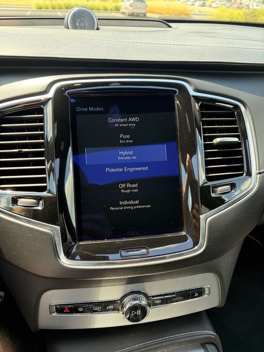 VOLVO XC90 2017 — imagine 5