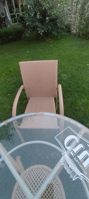 Masa 1,05 rotunda și 4 scaune ratan