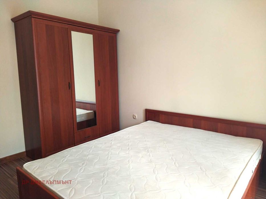 Дава се под наем Тристаен апартамент в София, Драгалевци - 115 кв.м за 715.81 € - Снимка #11