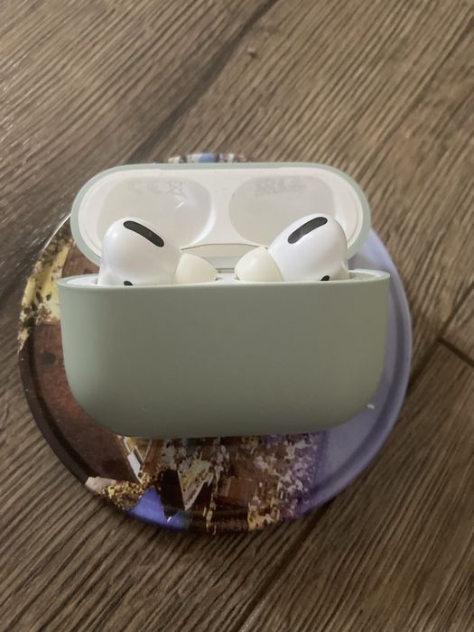 Airpods pro              ,