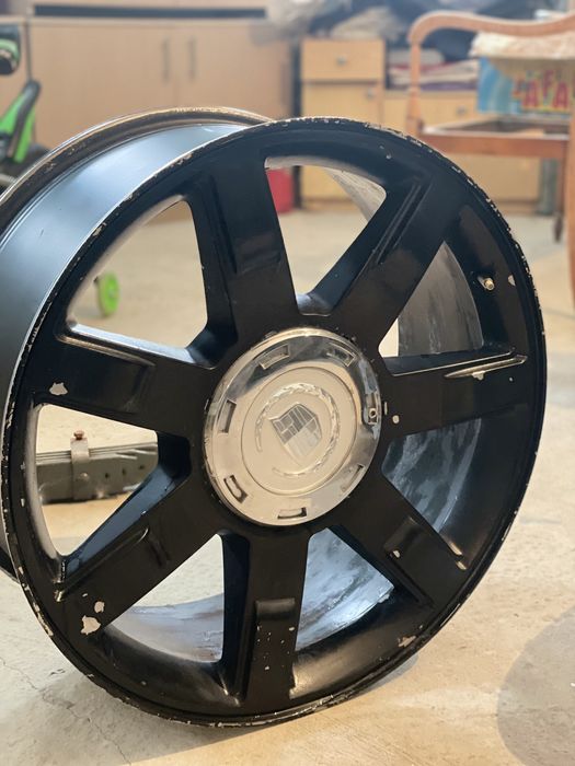 Cadillac Escalade диски R22