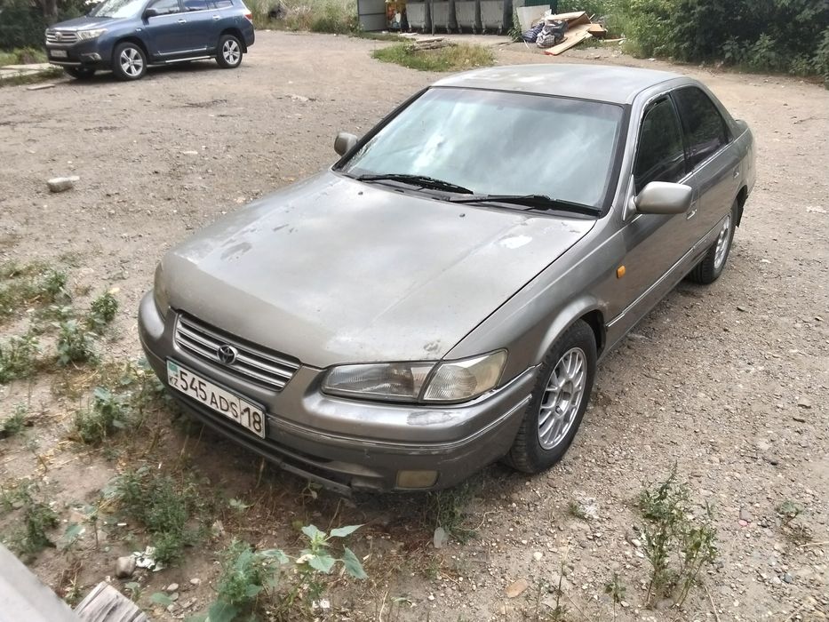 Продам Камри гратция 2.5: