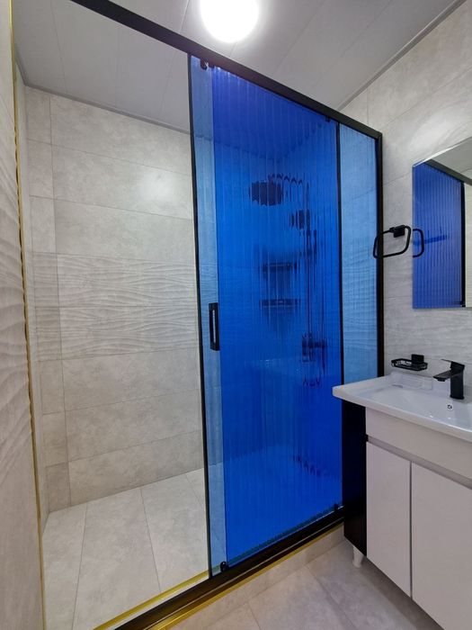 3 xonali kvartira sotiladi + hall bilan 4 xona