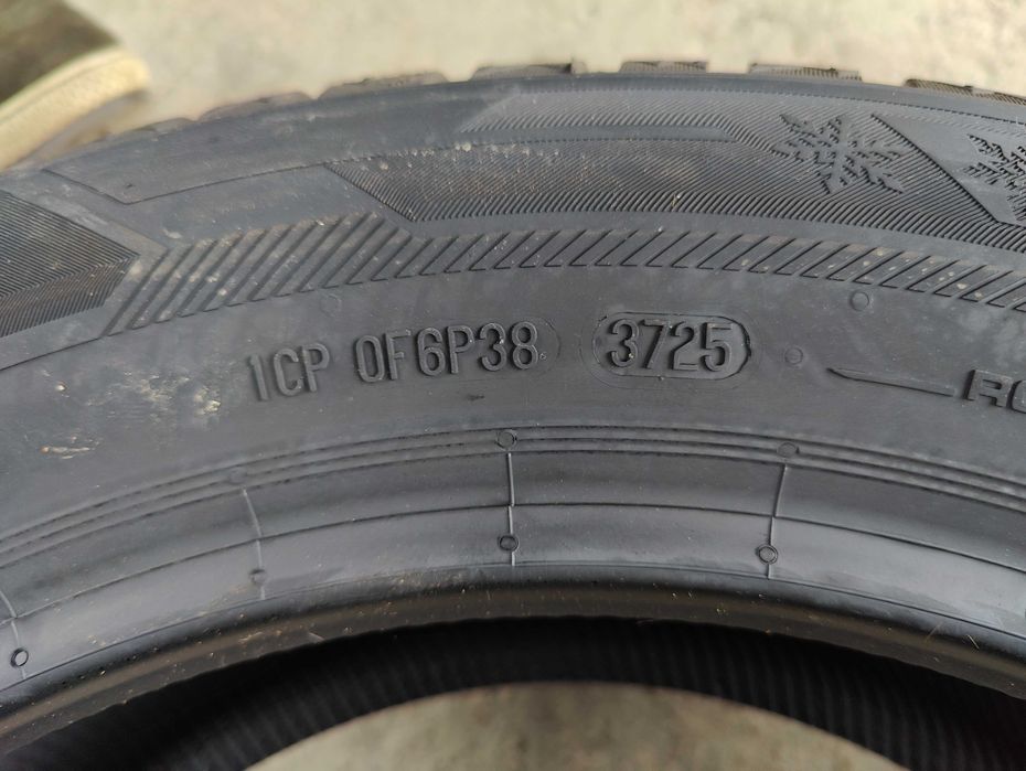 2 Нови зимни гуми 205/55R16 Barum Polaris 6 XL EV 94H DOT3725 made in Germany