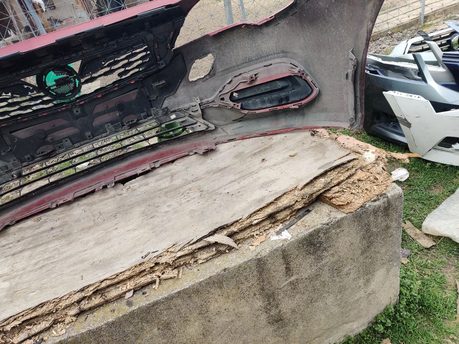 Предна броня със решетка за Opel Astra kombi 2017 г