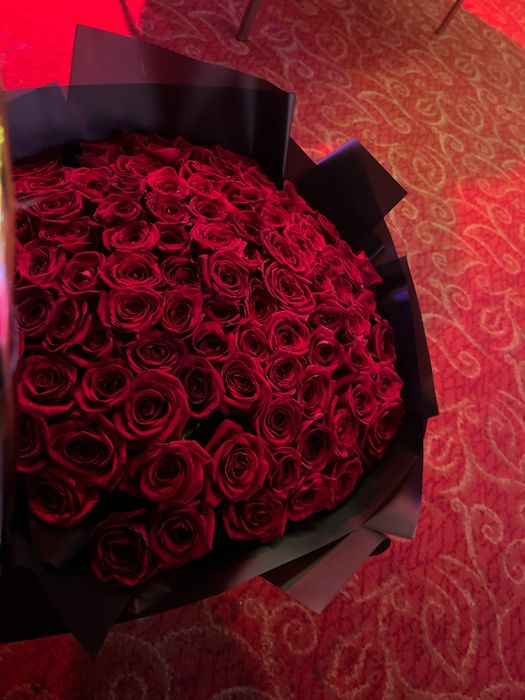 101 роза, свежие