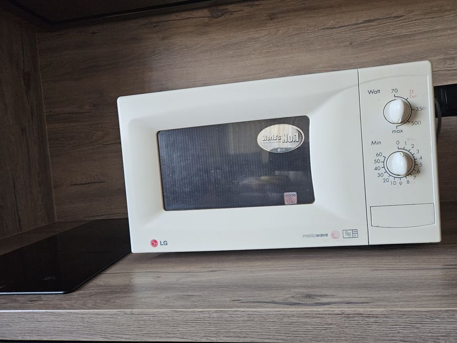 Микровълнова Печка LG MS-197H