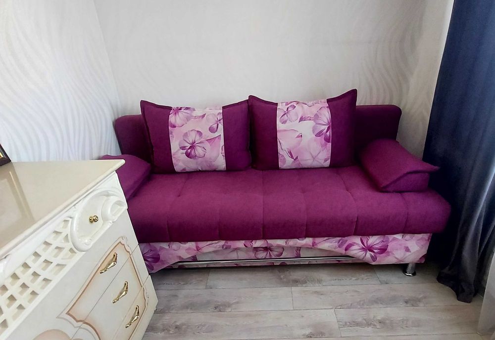 Продам диван 12000 тг.