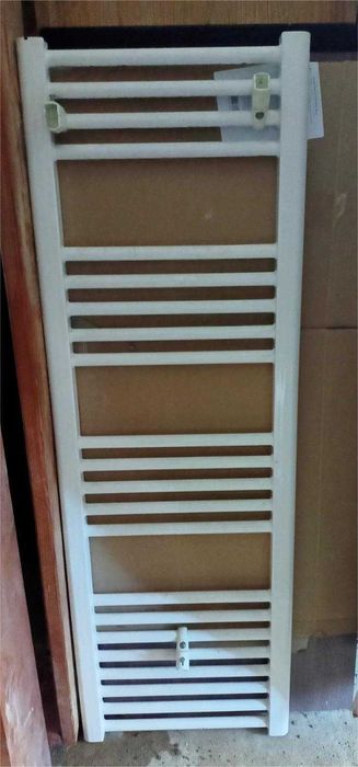 Лира за баня, стоманена, бяла