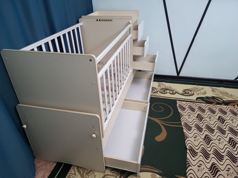 Кроватка детская