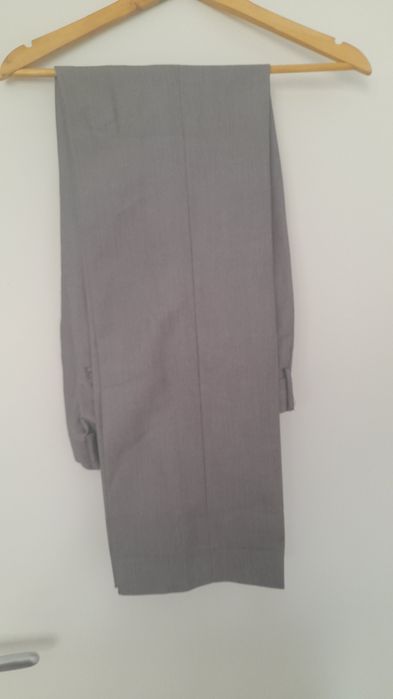 Costum bărbătesc gri subtire HM