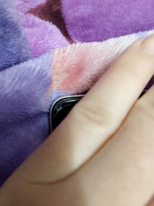 Срочно продам телефон