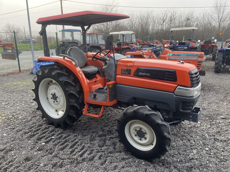 Tractor japonez Kubota KL33, 4x4, 33cp