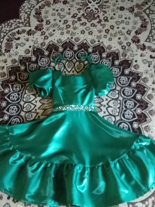 Vecherniy ko'ylak qizlar uchun