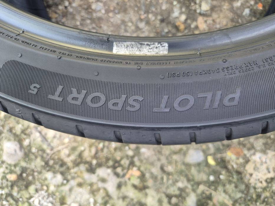 275 35 19 Anvelope de vară Michelin Pilot Sport 5 Dot 13.22