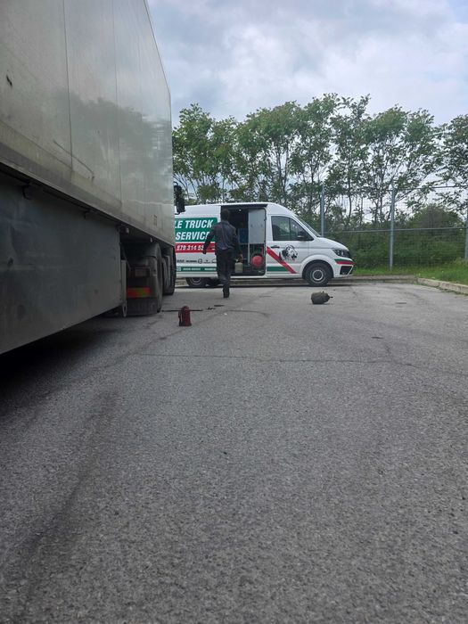 Мобилен сервиз за камиони 24/7 Mobile truck service