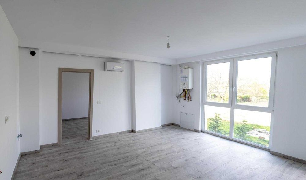 Apartament versatil cu 3 camere, etaj 1, Micalaca – ideal pentru locuință sau spațiu de birouri