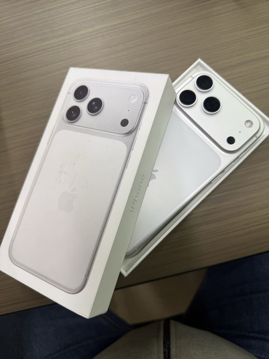 Iphone 17 promax silver 1 sim 256