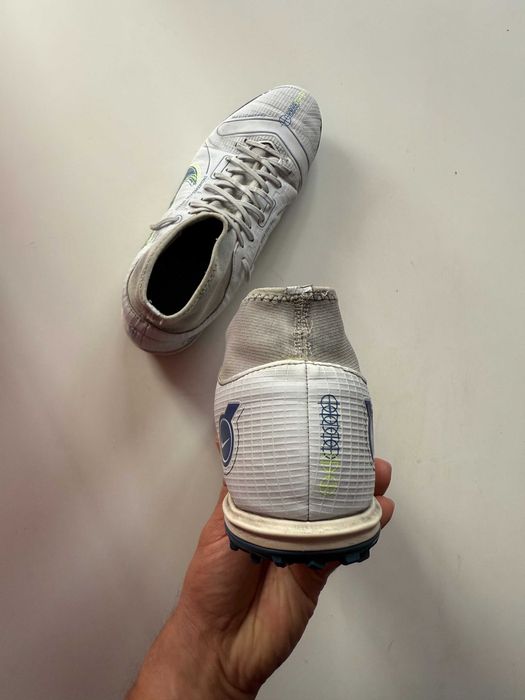 Обувки за футбол Nike SUPERFLY 8 ACADEMY TF / 42