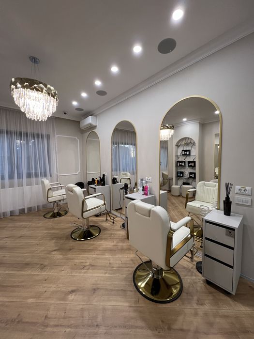 Închiriez posturi salon – Frizerie, Coafor, Manichiură , Masaj