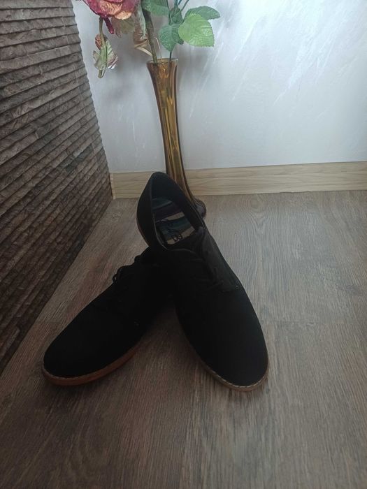 Дамски обувки велур