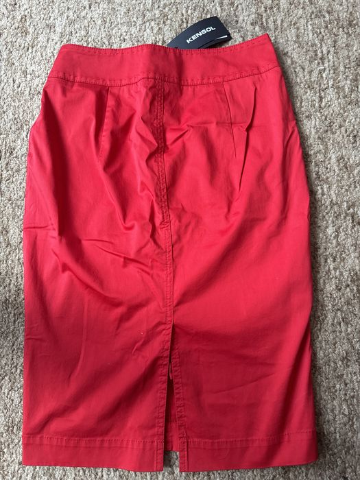 Червена пола “ Kensol”