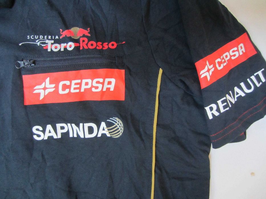 Tricou Red Bull Toro Rosso,masura XL, polo 2 nasturi, 95%Bumbac,ca nou