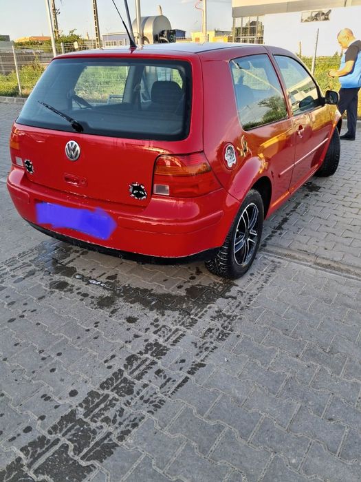 Vând schimb golf 4 1.9 tdi