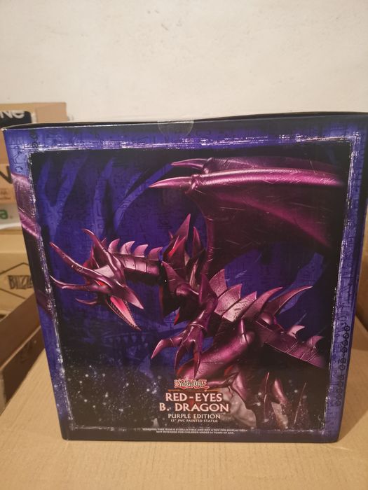 Yu-Gi-Oh Red Eyes Black Dragon статуя на First 4 Figures