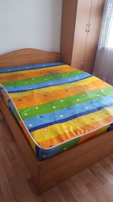 Сдам 2ух кмнт квартиру