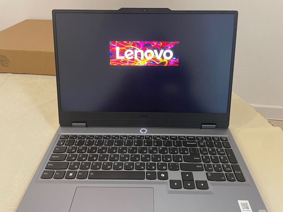Ноутбук Lenovo LOQ 15IRX9