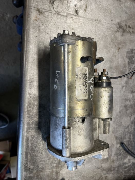 Стартер Волво V60,XC60 2.4 автоматик