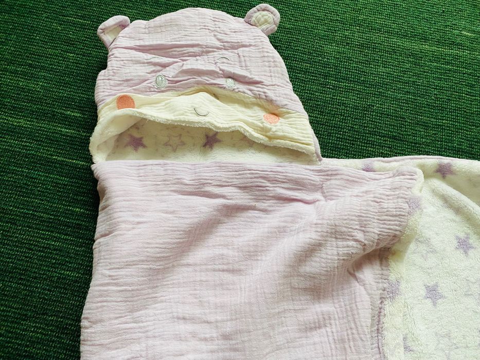 Patura Vertbaudet + patura Pepco + prosopele finet bebeluș