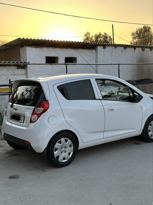 Spark Sotiladi.