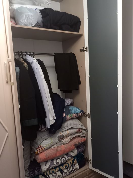 Плательный  шкаф.