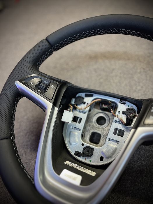 Volan piele Nappa Opel Astra J/Insignia/Astra H/Sedan/Zafira 2009-2018