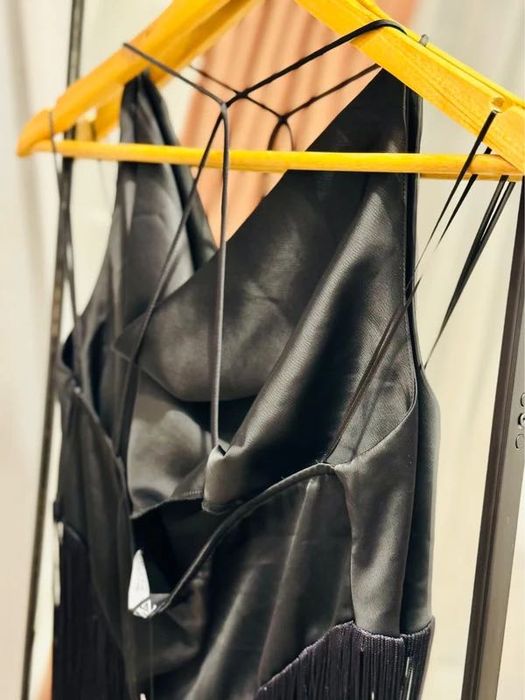 Set din 2 piese/ compleu/ co ord top cu franjuri pantaloni 7/8 Zara  S