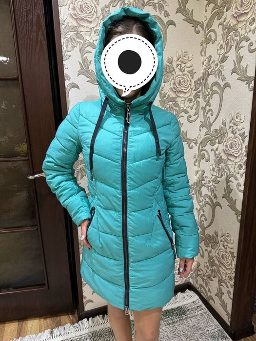 Куртка размер S в отличном состоянии