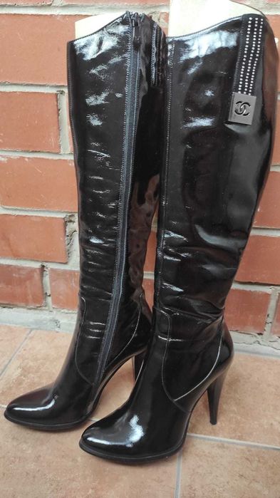 Сапоги  демисезонные, лаковые размер 37