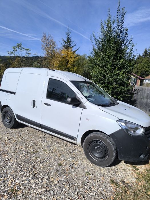 Vând Dacia Dokker