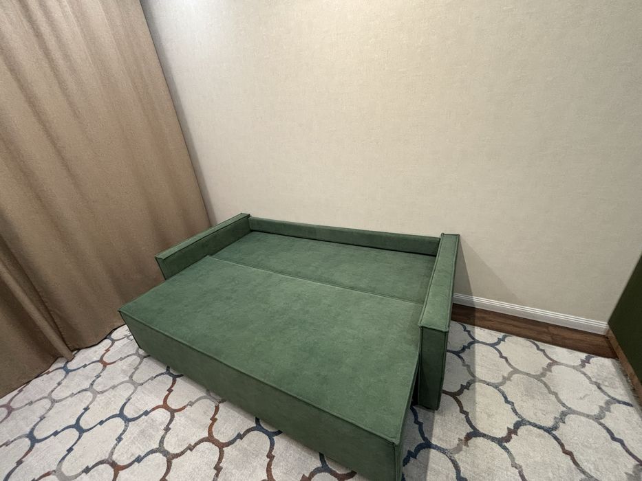 Продам диван, длина 2м