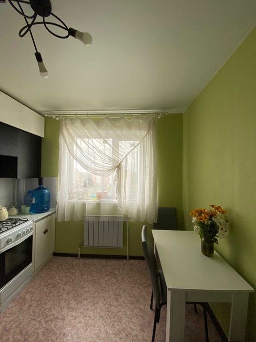 Продам квартиру мкр.Аэропорт