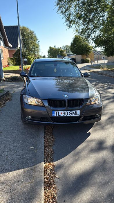 Vînd BMW E90 în bună stare