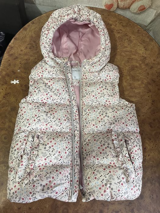 продам детские вещи на 4годика