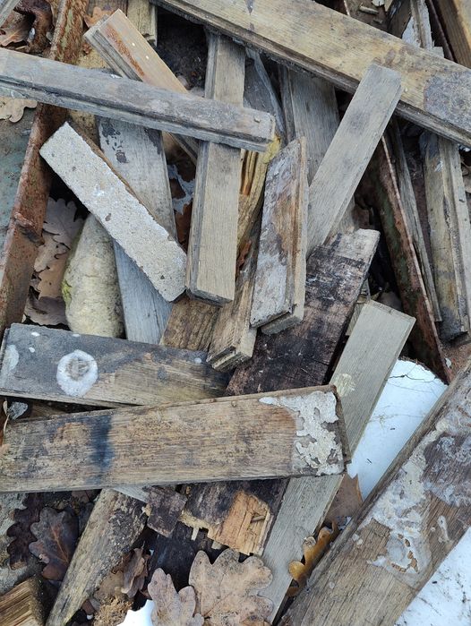 Vând lemne pentru foc