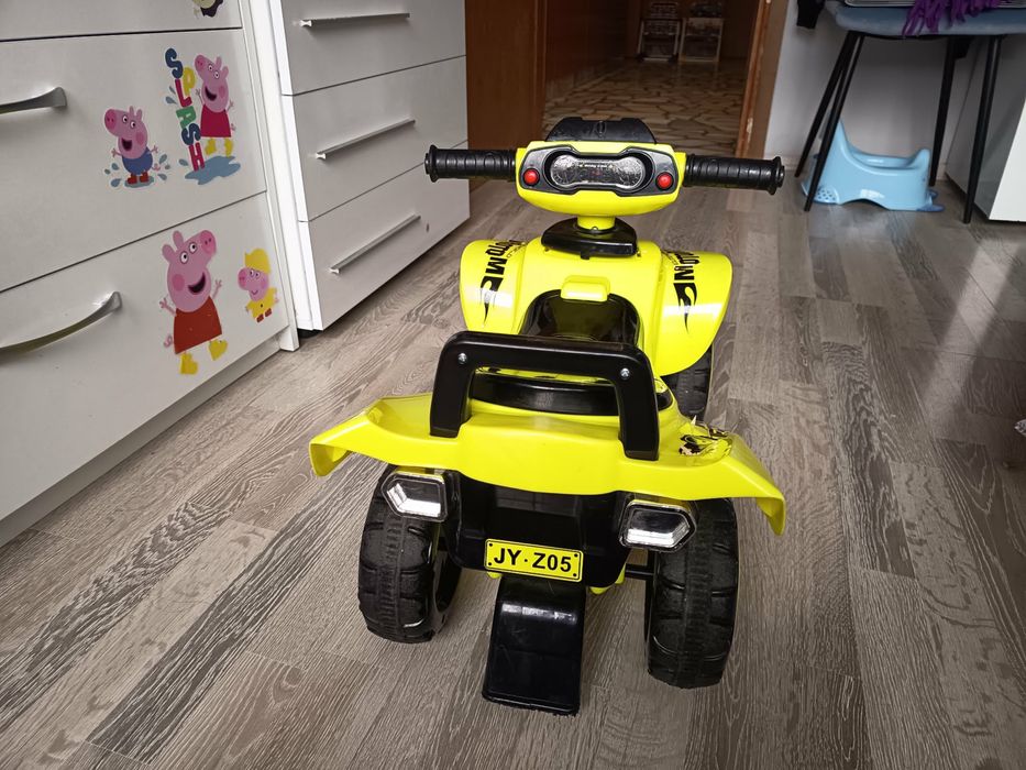 Детско ATV за бутане