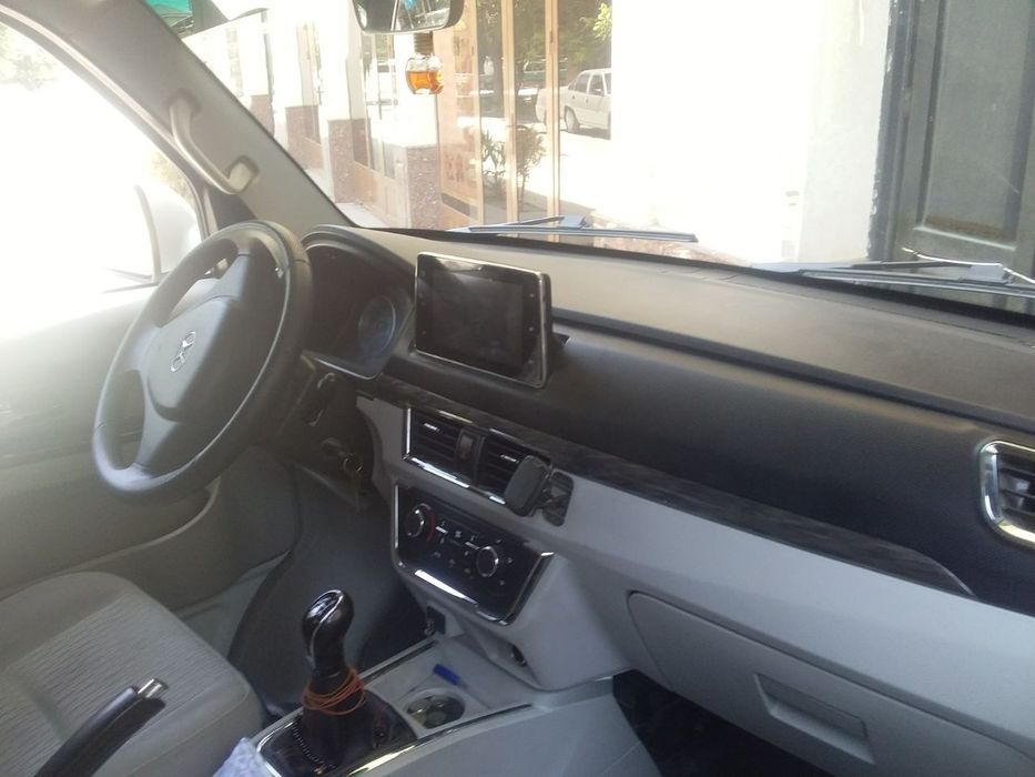 Шинерай  X30L метан