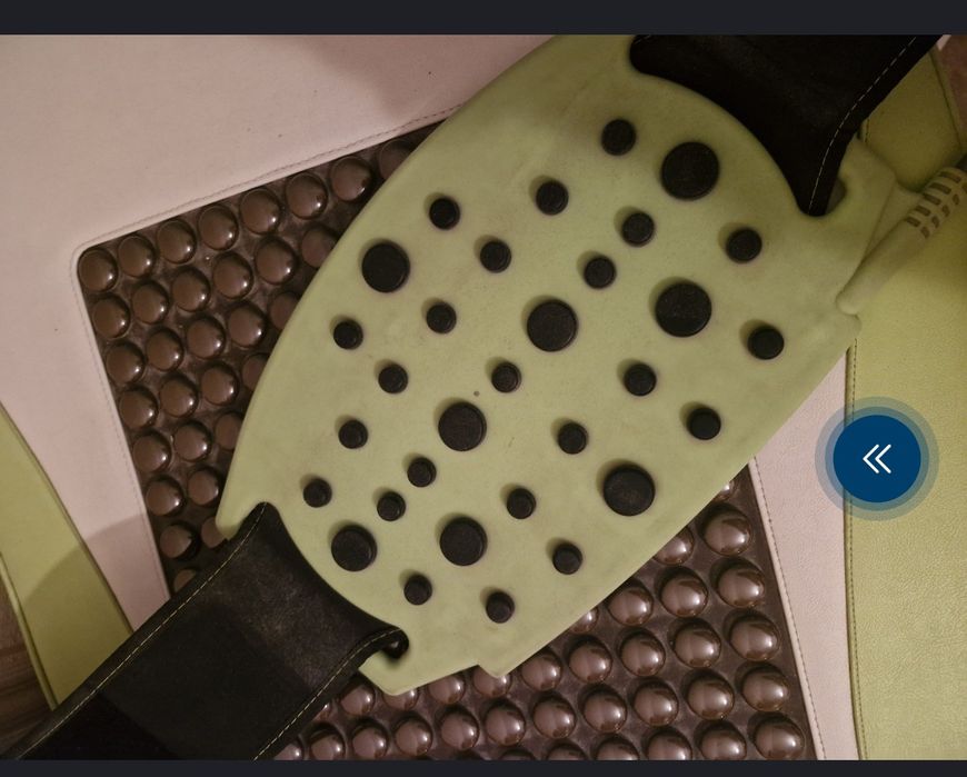 Продам массажный диван