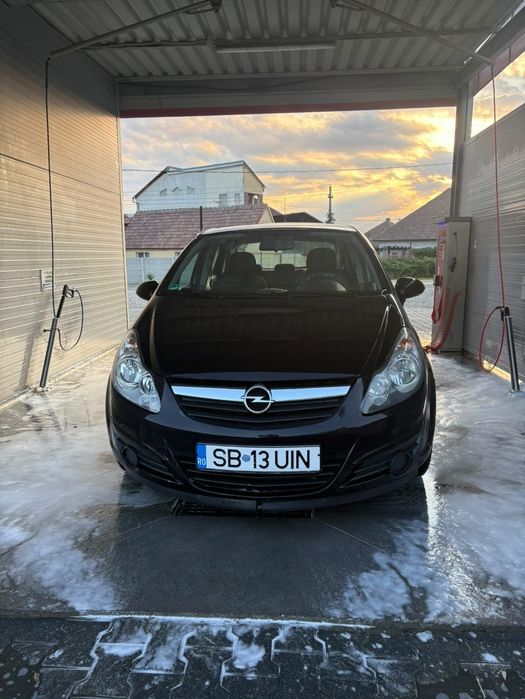 OPEL Adam 2008